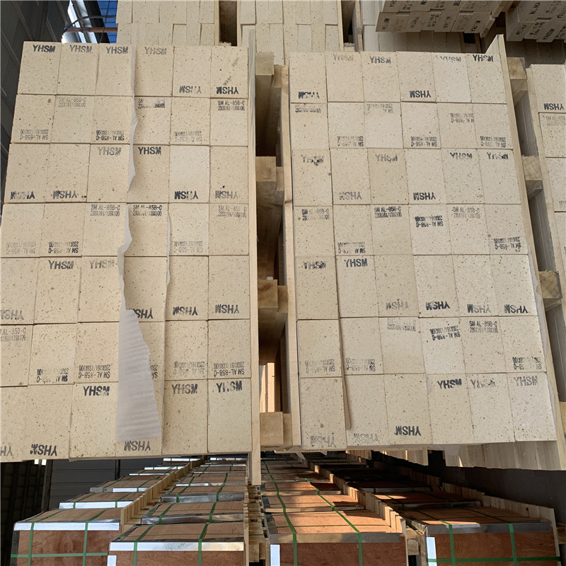 Supply 85% Alumina Content Yellow White SK42 Refractory Brick for Industrial Furnace