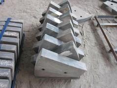 Low Carbon Chrome Molybdenum Alloy Steel Castings For Crushers AK 100J