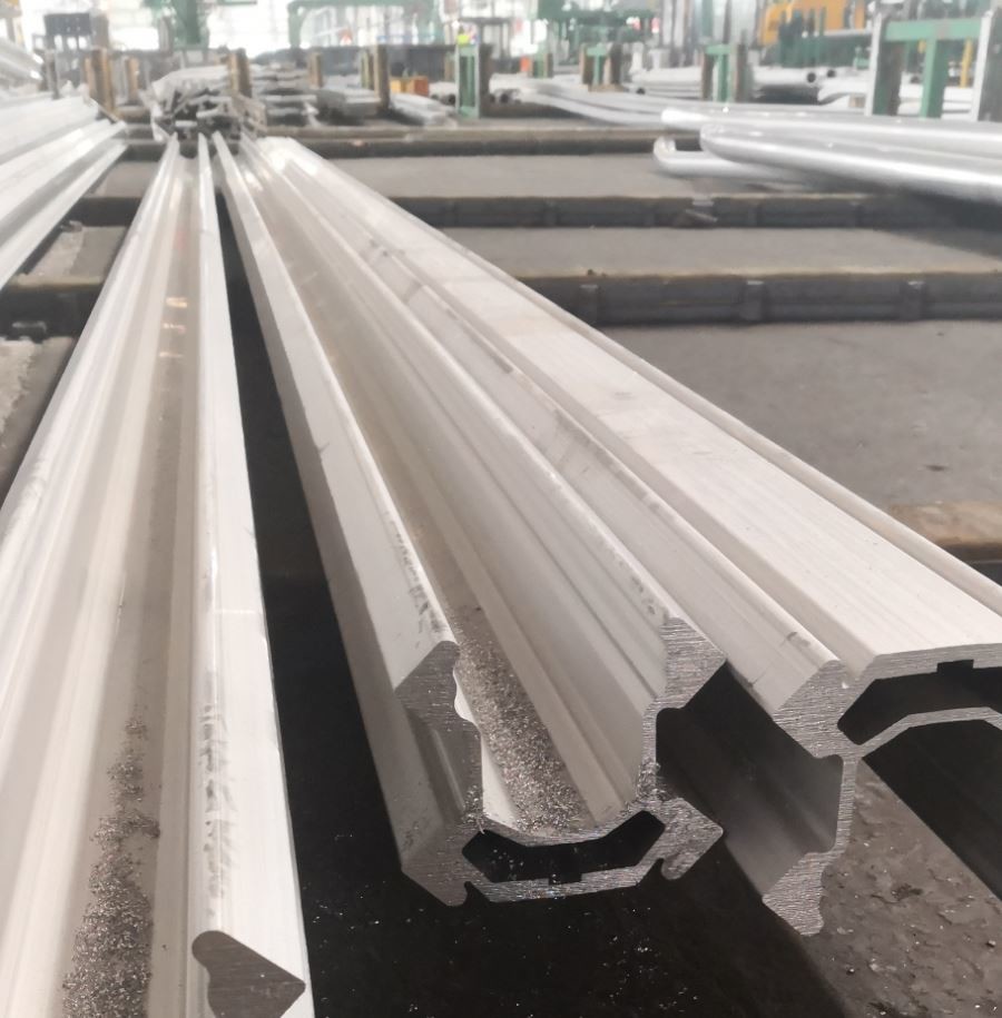 Atlas BMH2000 Aluminium Extruded Profiles Feed Beam 14 Feet For Mining Industry