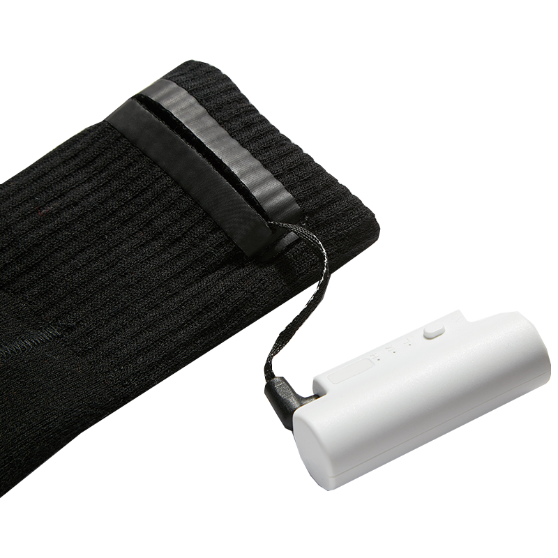 Winter Battery Powered Electric Heated Socks With 2200Mah For Hunting Camping Hiking Riding Cycling