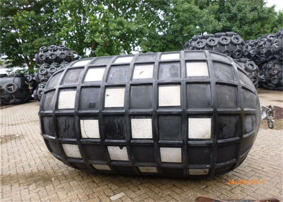 Inflatable Floating Boat Pneumatic Rubber Fender Marine Rubber Fender