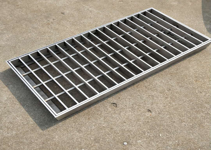 Hot Dip Galvanizing Toothed Stainless Steel Bar Grating For Cement Plants
