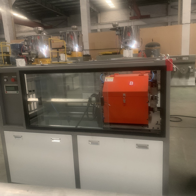 Fully Automatic PE 100kg/H Plastic Pipe Machine With ABB Inverter