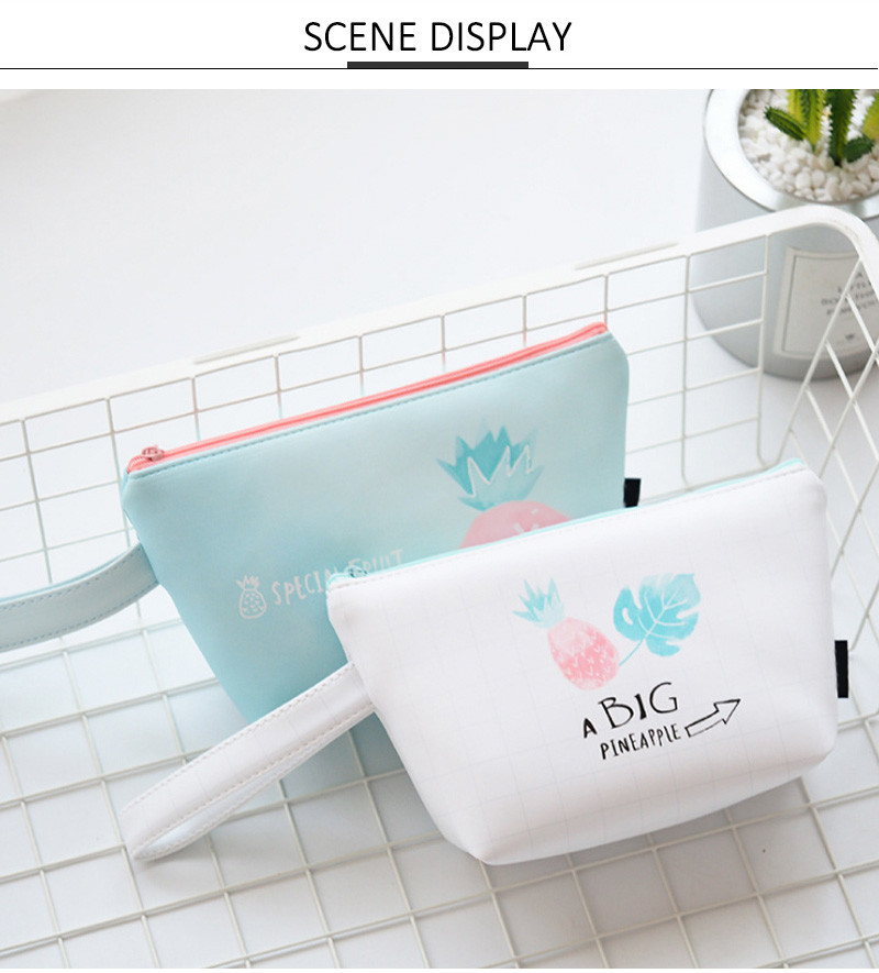 Eco Friendly Zipper Closure Pineapple PU Cosmetic Bag