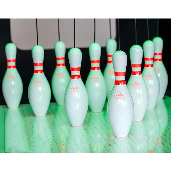 Indoor Fitness Black Bowling Lanes With String Bowling Pinsetter Machine For