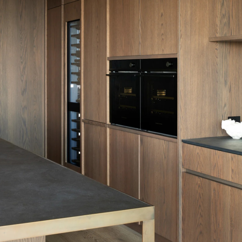 Custom Modern Style Quartz Countertop Kitchen Cabinet with Island Oak Wood Veneer Kitchen Cabinet