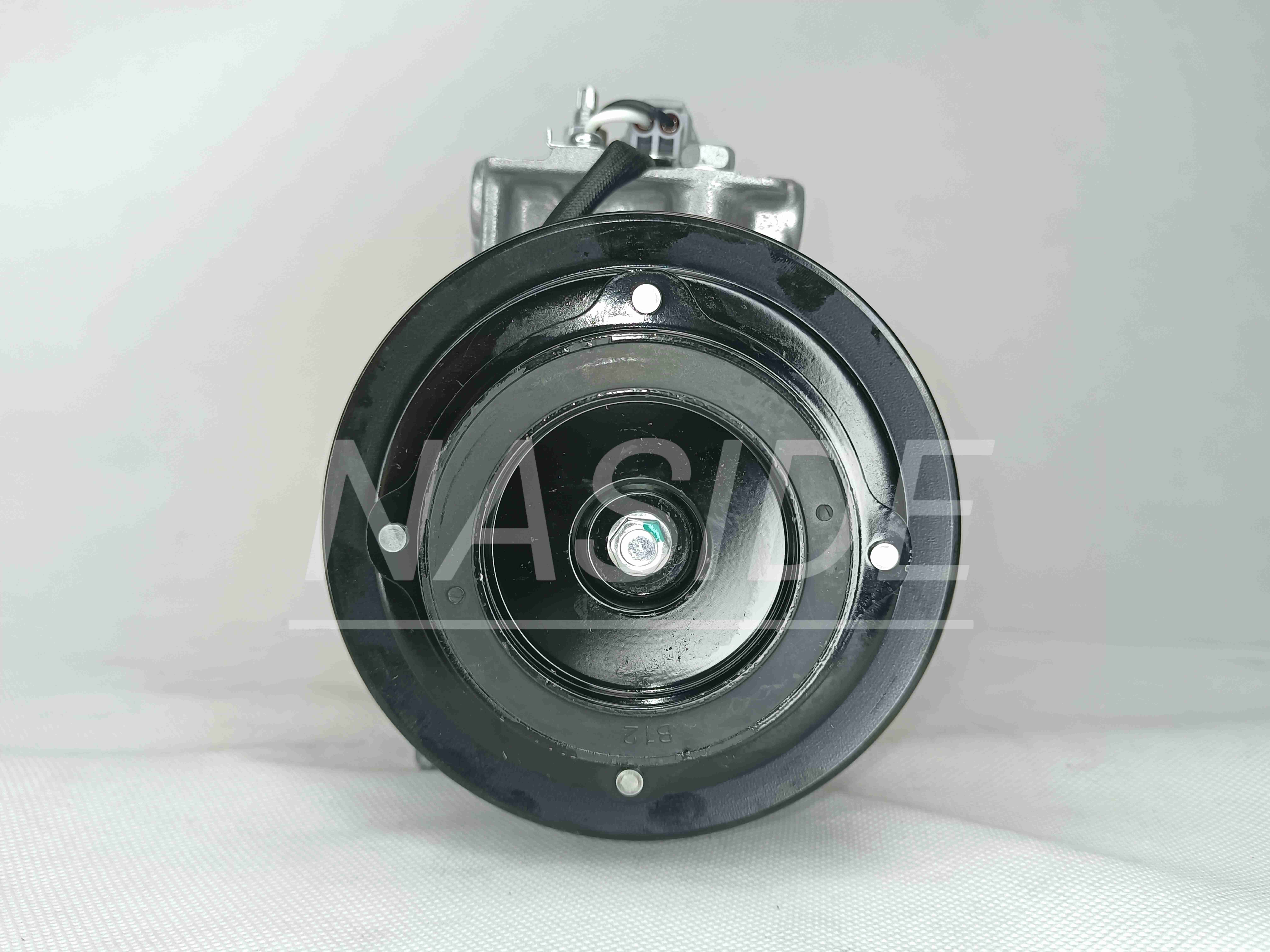 Auto AC Conditioning Compressor For Chrysler 300 Dodge Charger Challenger 3.6L 68160395AF