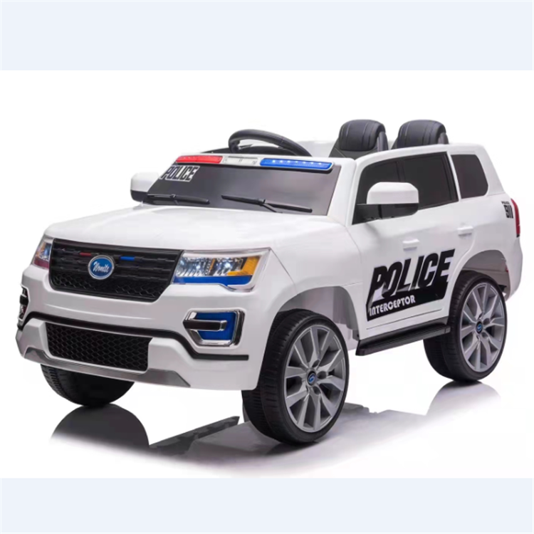 390*2/390*4 Motor 2 Seater Children Electric Car with Parental Remote and White Color