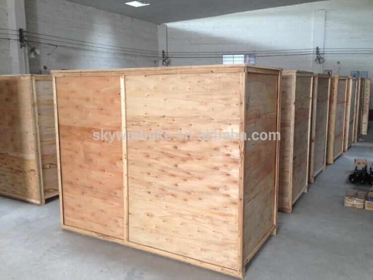 small Horizontal Flow Wrap Packing Machine PLC Controlled