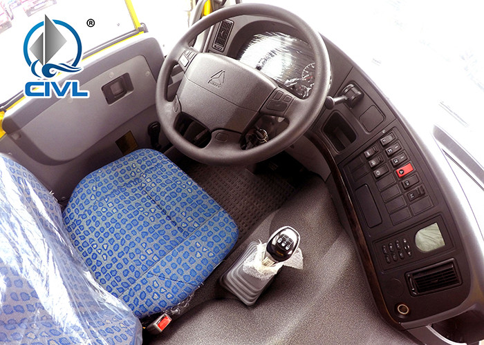 All Wheel Drive Heavy Duty Dump Truck For Transport Operations Oil Mining