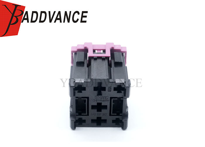 443937527 9 Pin Female Relay Panel Socket Automotive Connectors for Audi VW 4D090713