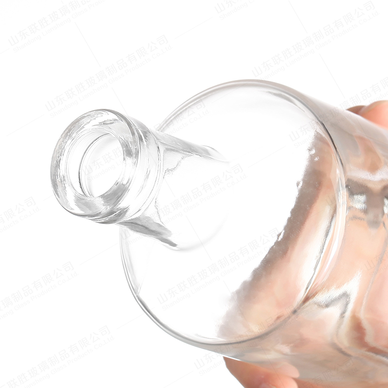 Body Material Glass Round Empty Bottle for Wine Gin Rum Brandy Vodka Liquor 750ml 500ml