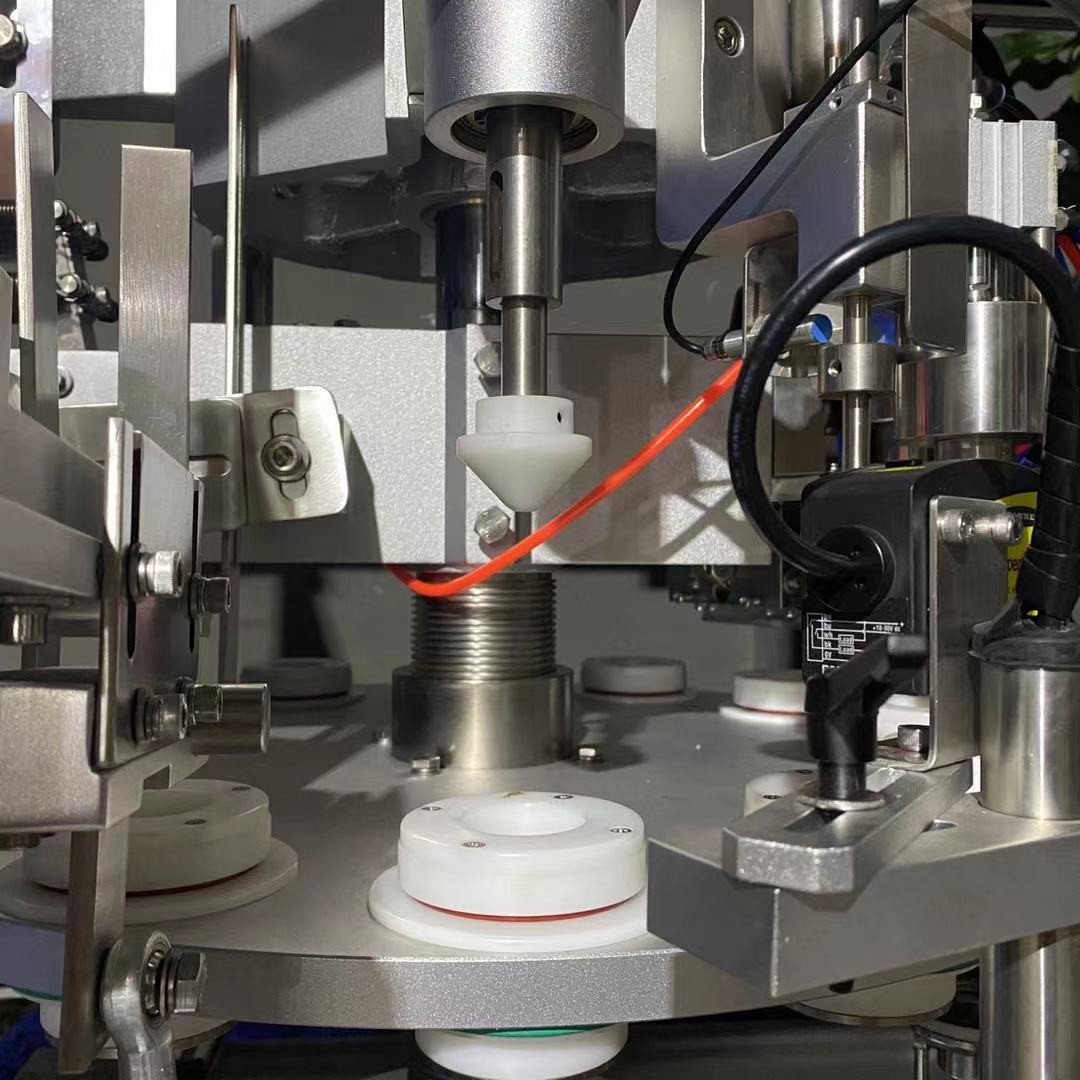 Automatic Plastic Toothpaste Cosmetic Cream Lipgloss Ointment Small Honey Dressing Soft Tube Filling and Sealing Machine