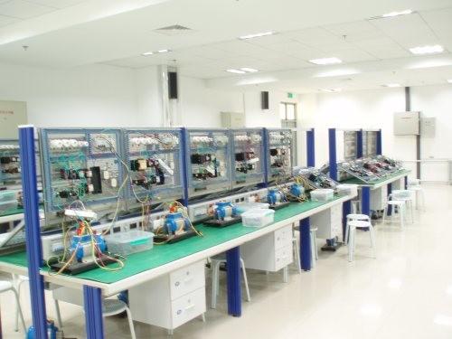 Split Trainer Air Conditioner / Vocational Education Equipment For Didactic