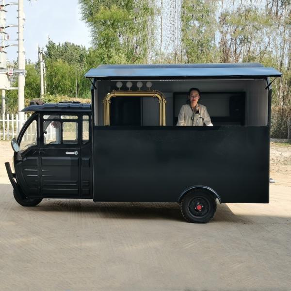 2023 Electric Mobile Iced Fresh Beer Wine Cocktail Beverage Drink Bar Tricycle