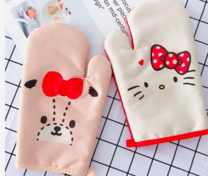Wholesale High Temperature Heat Resistant Canvas Cartoon Oven Gloves For Baking from china suppliers