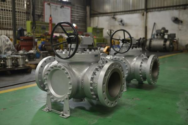 Oil Work Condition 150LB~1500LB Top Entry Ball Valve with Fire Safe and
