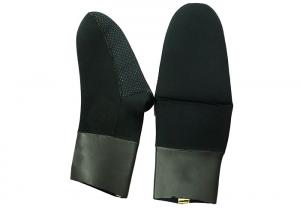 China Smooth Skin Neoprene Wetsuit Socks , Outdoors Thermal Snorkel Fin Socks  on sale