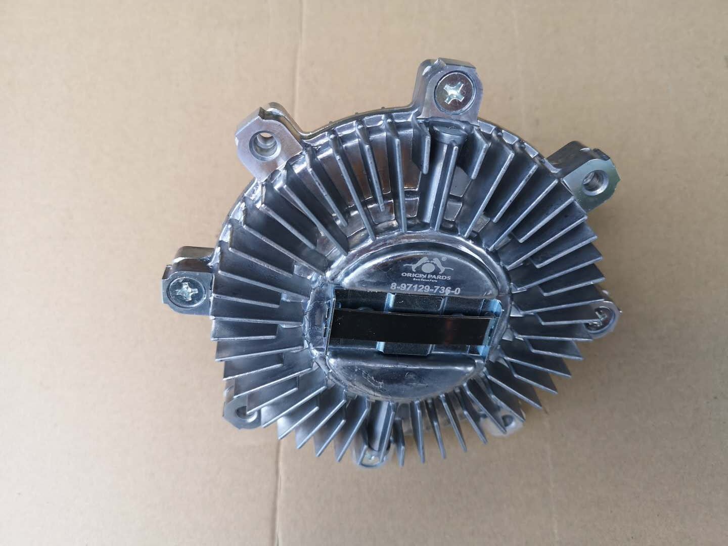 600P Fan Clutch 4JH1 Engine 8971297360 Flange Round Plate Connect Type Coupling Fan