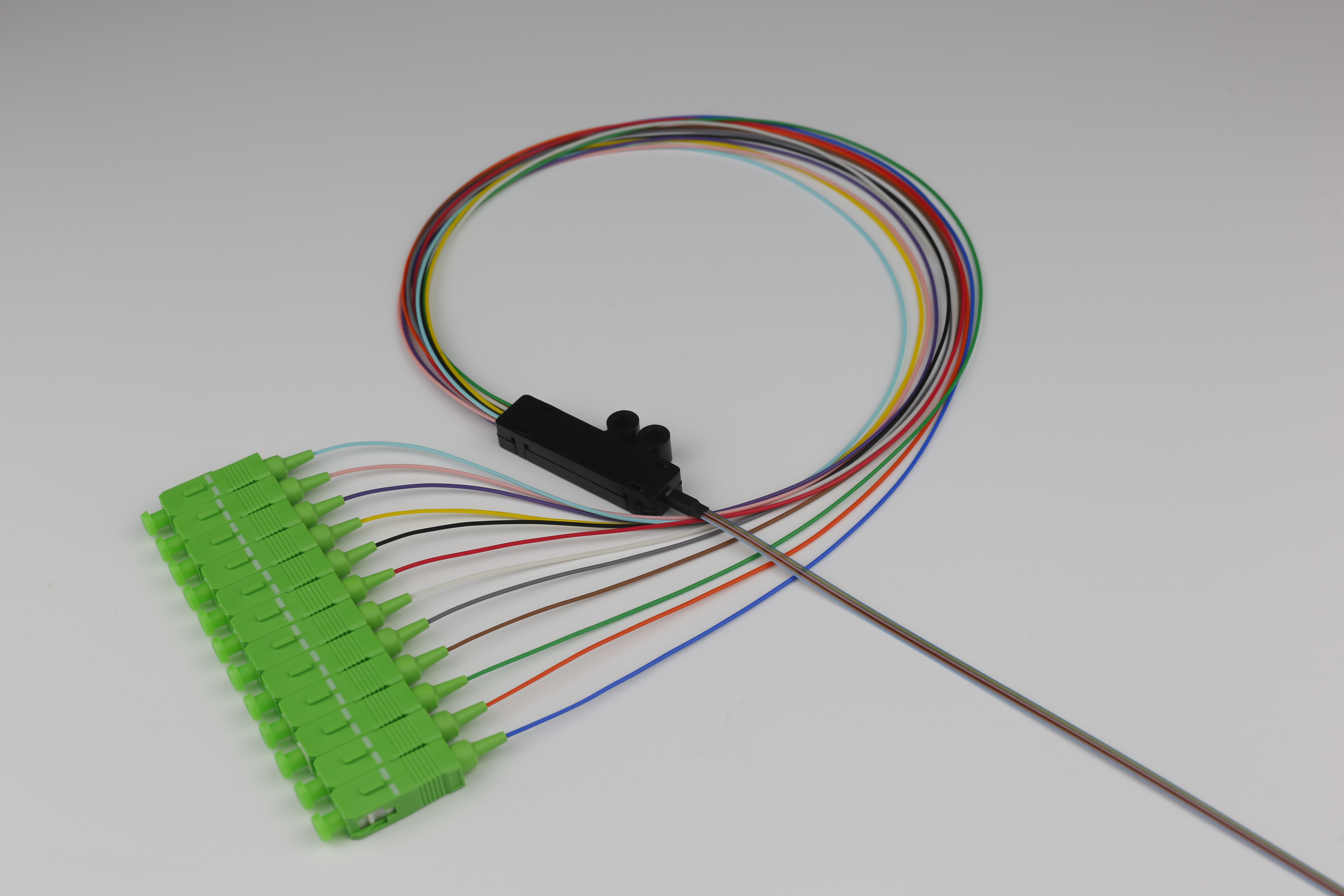 UPC / APC Polish Optical Fiber Pigtail SC LC ST FC 12 Core Ribbon Fan Out Tight Buffered