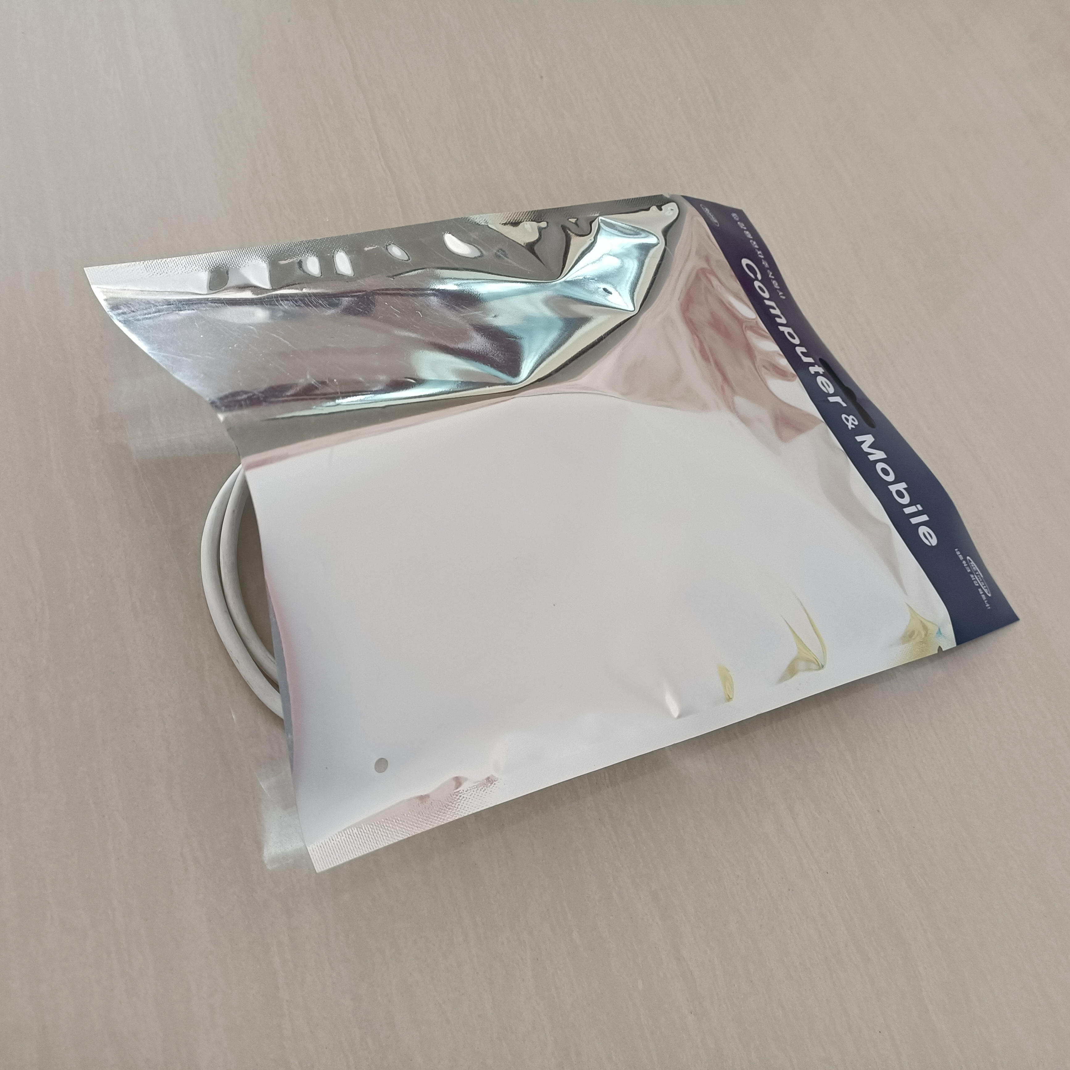 OEM Service Accepted Custom Printed Logo Mylar Bags for Consumer Electronics Packaging