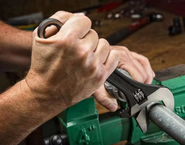 Different Quality Cheap Price Professional Chrome Vanadium Hand Tool Square Hole Flexible Adjustable Torque Wrench