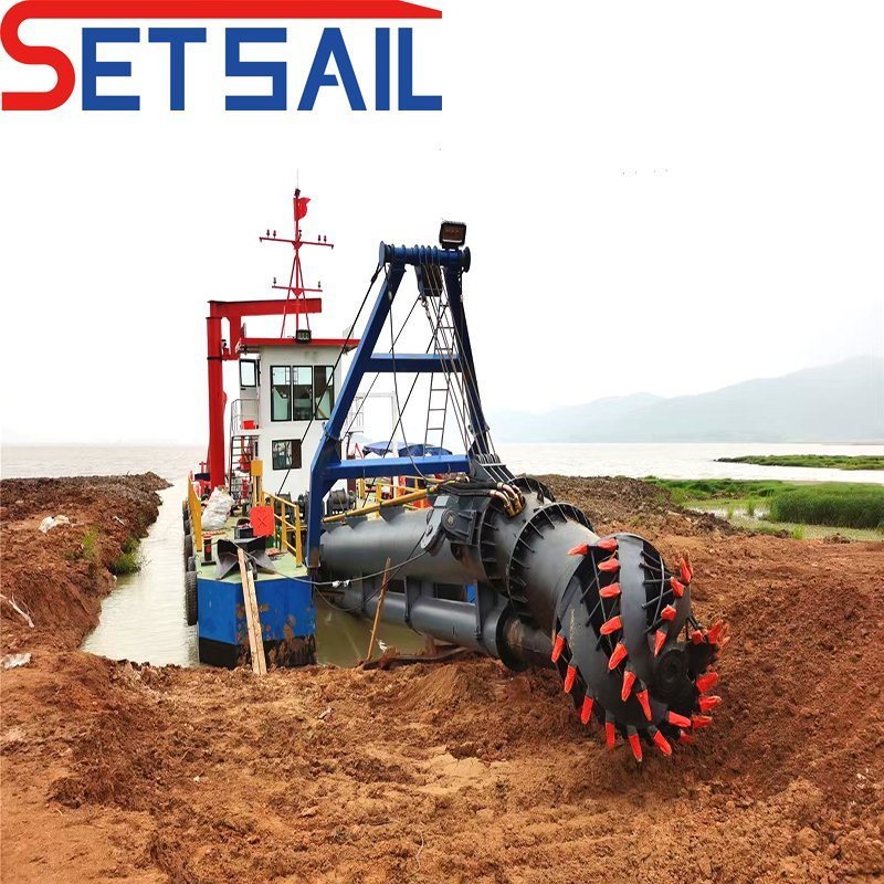 Cummins Diesel Engine River Sand Pump 32inch Cutter Suction Dredger