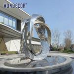 Outdoor Large Stainless Steel Fountain Sculpture Irregular Geometric Twisted