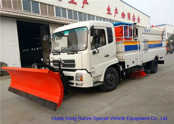 Multifunction Street Washing Truck With Hydraulic Scissor Manlift / Shovel