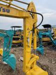 Used hydraulic crawler excavator komatsu30 ,second hand excavator KOMATSU30 good