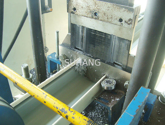 15m / Minute Roof Ridge Cap Roll Forming Machine Material Thickness 0.3 - 0.6mm