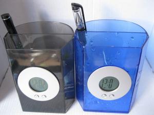 Wholesale Water Power Brush Pot Clock from china suppliers