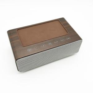 Wholesale Durable Battery Powered Bluetooth Speaker , Rechargeable Bluetooth Speaker M15 from china suppliers