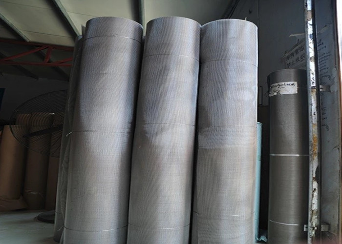 AISI 304 Plain and dutch weaving stainless steel wire mesh in mine, chemical industry