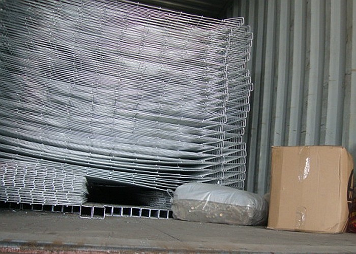 Professional Galvanized BRC Mesh Fencing Custom With 4.8mm Wire Diameter