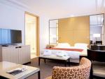 Comoros hotel style apartment furniture design of bedroom furniture set with