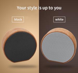 China 3W LED Light Wireless Speaker Portable Handsfree With 400mah Battery ODM on sale