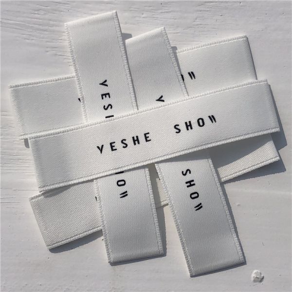 Luxury clothing label Custom sport clothing private label Bags Shirt Shoes Jeans clothing label stamp