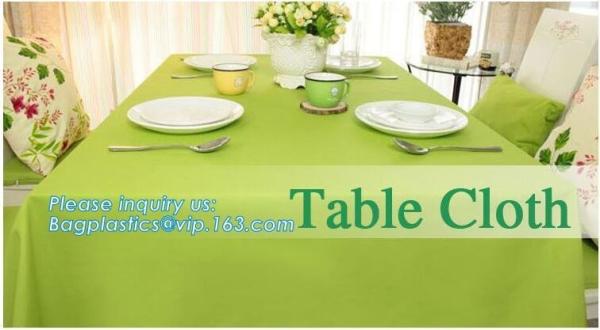 Festive Xmas Tablecloths Non-wovens Santa Claus Table Cover Toppers Kitchen