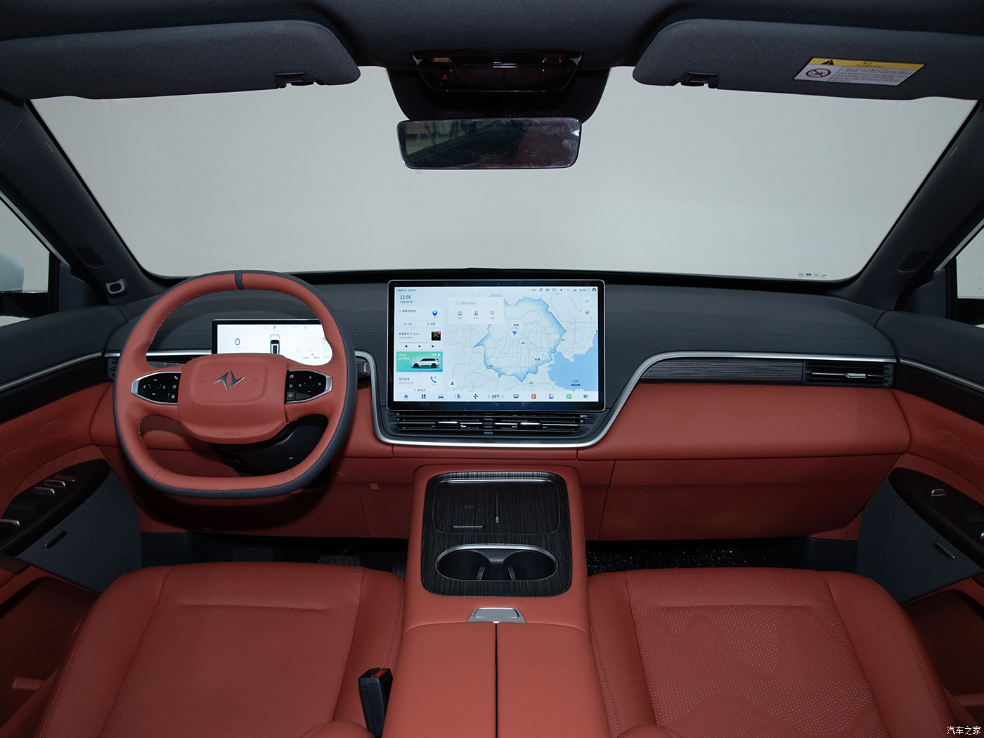 Fast Charge 0.47 Hours Dongfeng Yipai 008 636Max Pure Electric SUV for Chinese Market