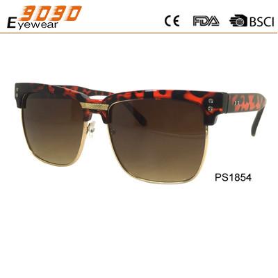 Hot sale style fashionable sunglasses with plastic frame ,suitable for men and