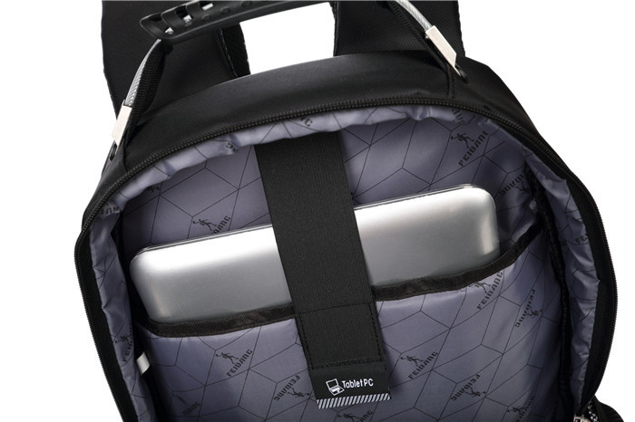 Travel Laptop Waterproof Travel Backpack One Main Compartment With One Handle