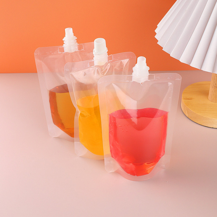 Customizable Transparent Clear Stand Up Spout Pouches for Milk, Juice, Beverages, Coffee Packaging