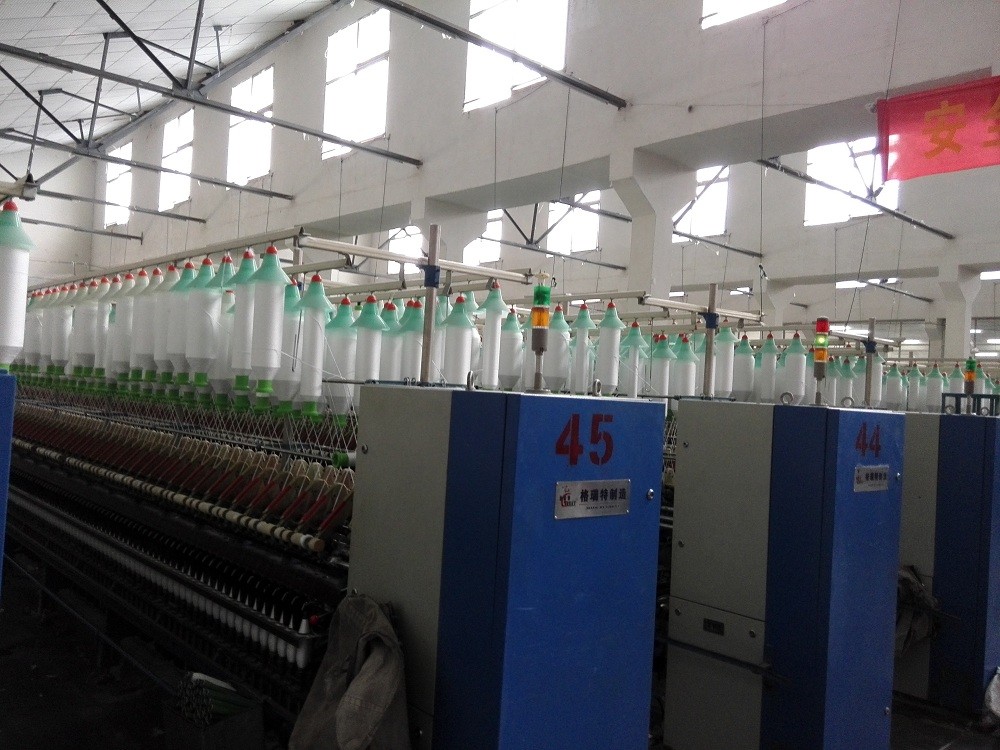 30/2 Dyeing Tube TFO Polyester Yarn Brand Label Customizable At Package