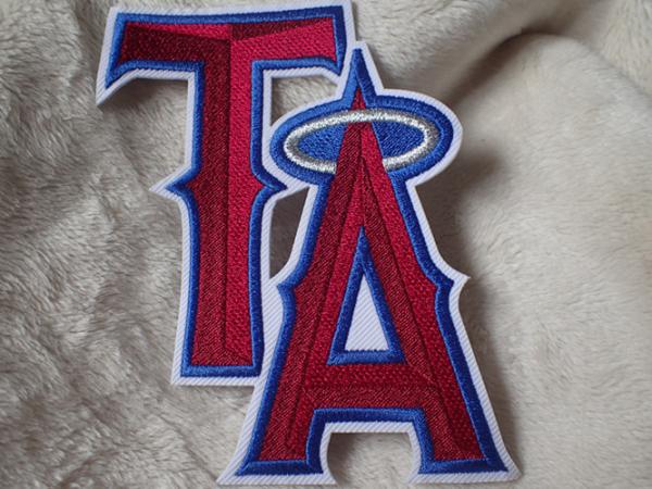 Soccer Jersey Brand Label Multicolor Embroidered Sports Patches With Hot Melt