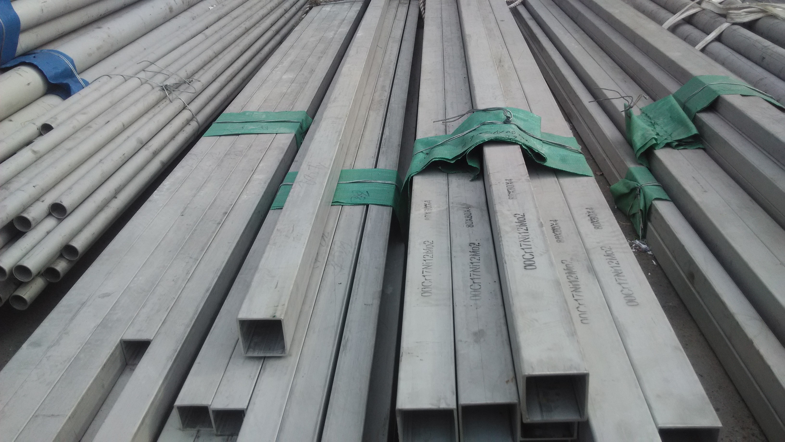 SS202 304 Stainless Steel Pipe Square SS201 321 BA 2B 8K HL 2D 1D