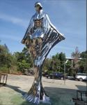 Outdoor Large Polished Stainless Steel Sculpture SS316L 5.7 Meter Height