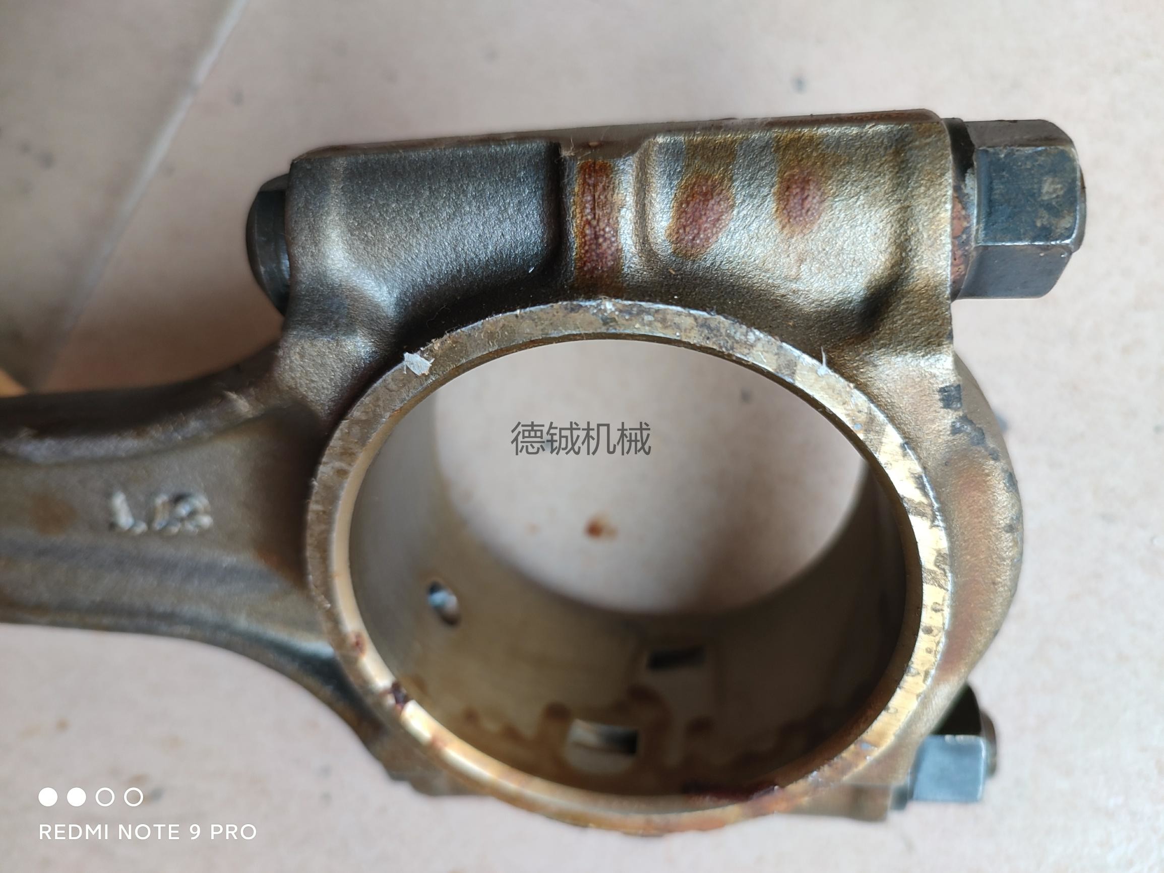 Casting Iron Mitsubish Engine Parts 4D31/6D31 Con Rod Piston Connecting Rod Silver Colo