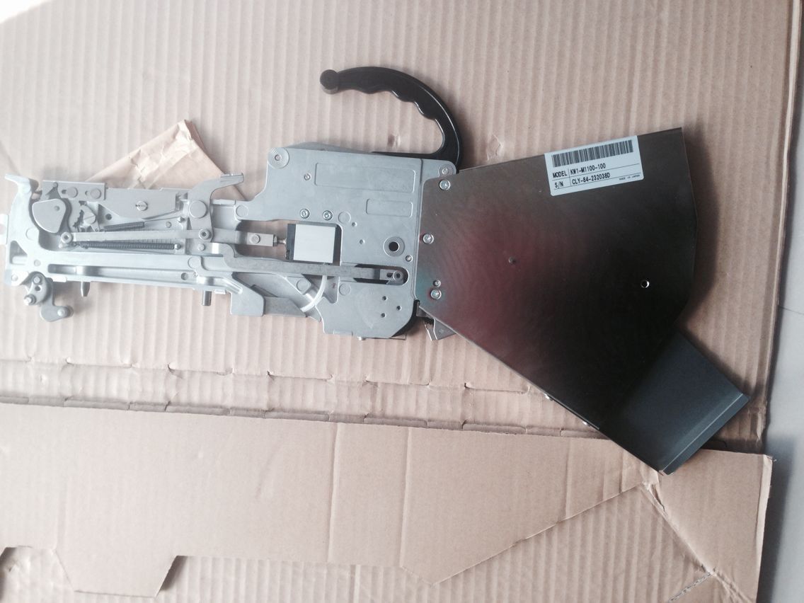 Feeding Machine Pneumatic SMT Feeder YAMAHA Domestic CL8 X4mm 8X2MM Long Lifespan