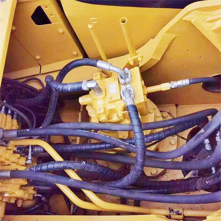 22 Ton Used Komatsu PC220-7 Excavator with Original Hydraulic Pump Made in Japan 2018